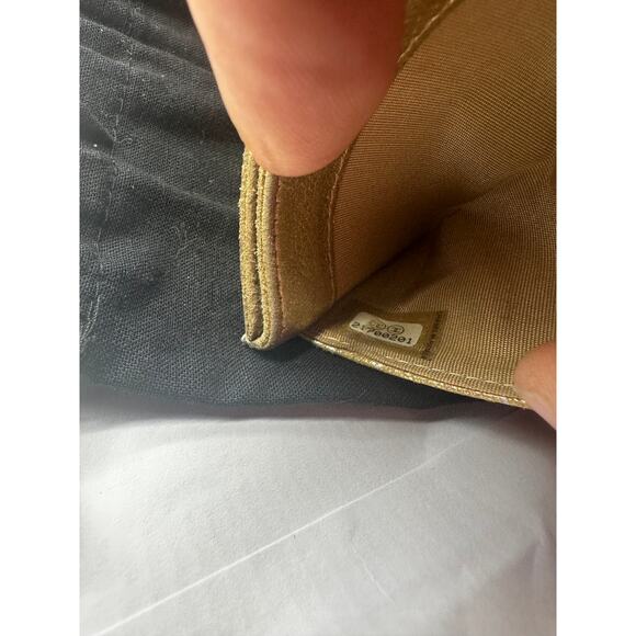 RARE Chanel Gold Suede Camellia Embossed‎ Classic Card Holder! - Picture 10 of 11